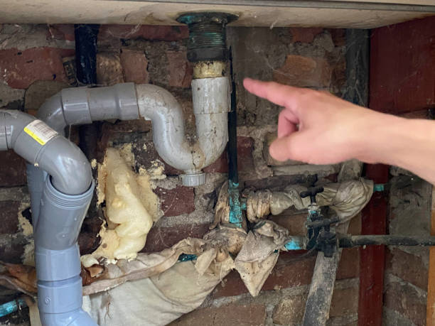 Best Commercial water damage restoration  in Eatonville, WA